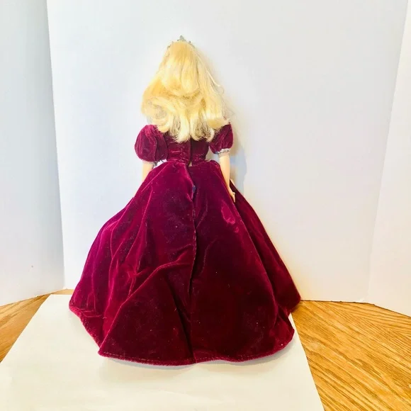 Barbie Millennial Princess Doll in Burgundy Gown. RARE - Picture 8 of 8